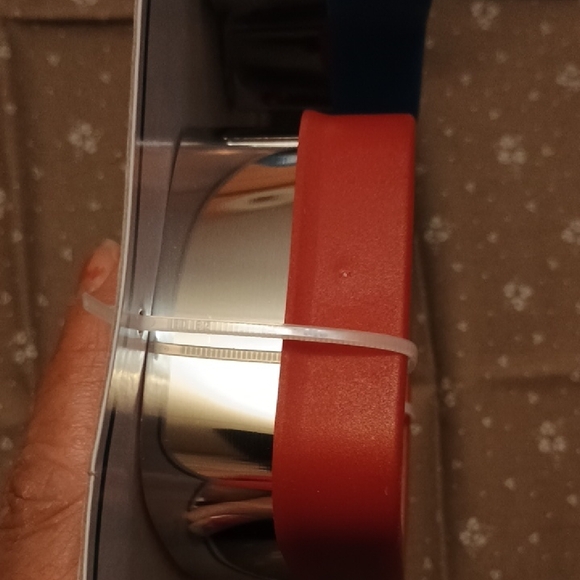 Colorful Sandwich Cutter Set - Picture 6 of 7